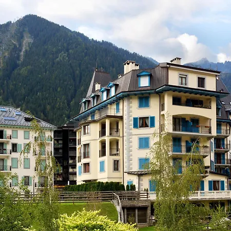 아파트 Apartment Lepelletier - Central Chamonix - Sleeps 4 *