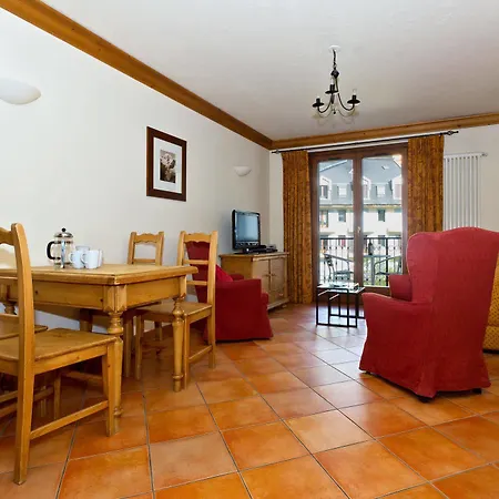 아파트 Apartment Lepelletier - Central Chamonix - Sleeps 4